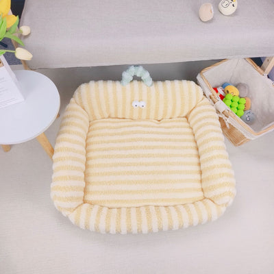 Big Eye Striped Dog Cat Bed