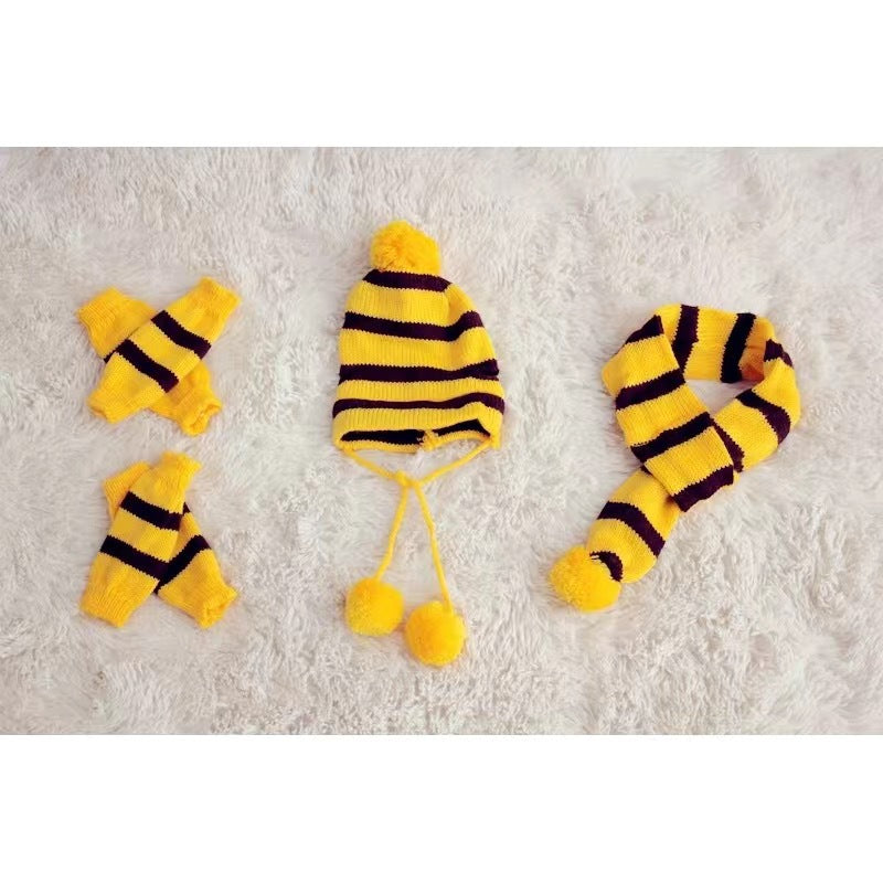 Knitting Pet Hat Scarf Socks Set